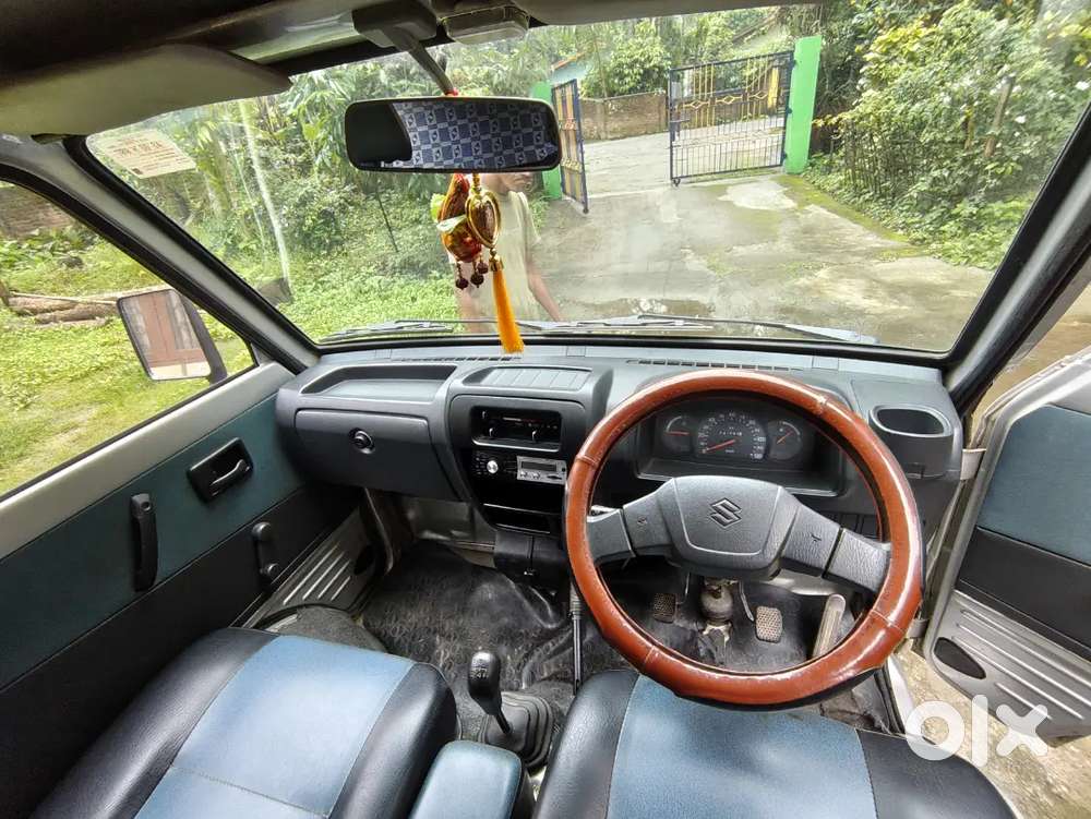 Omni 8 Seater
