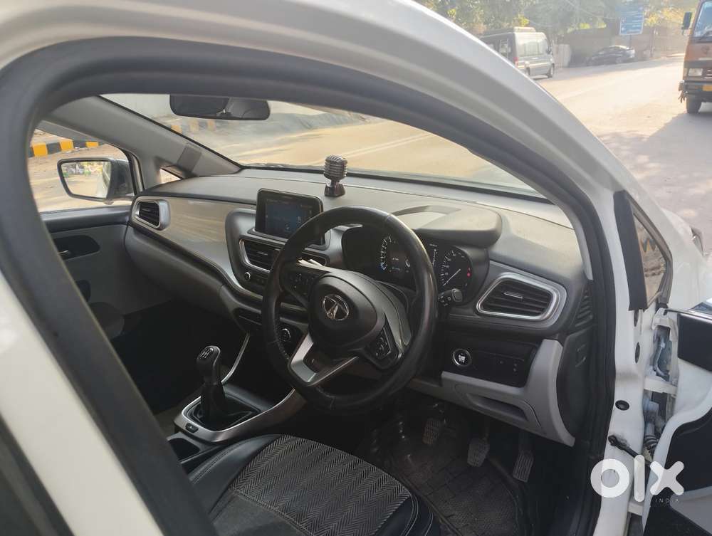 Tata Altroz 1.2 Xz Plus Petrol, 2023, Petrol