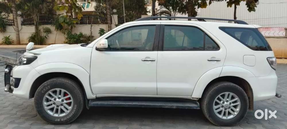 Toyota Fortuner, 2013, Diesel