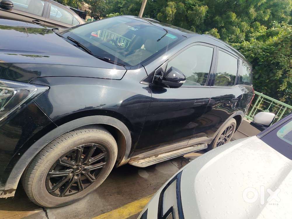 Mahindra Xuv700 2.0 Ax 7 Petrol At Str, 2024, Petrol
