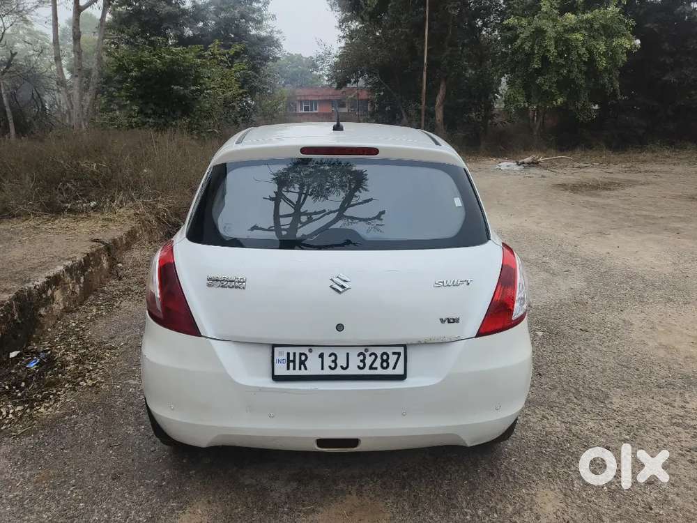 Maruti Suzuki Swift 2015