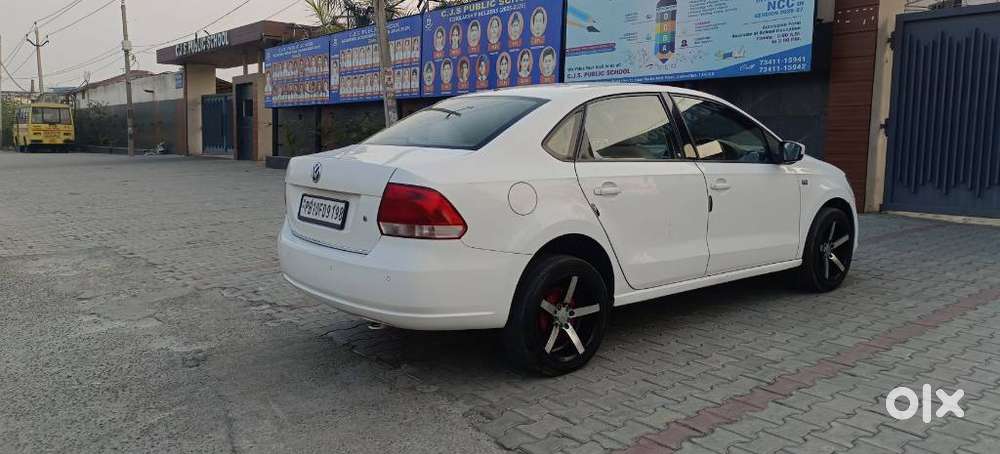 Volkswagen Vento 2010-2013 Diesel Highline, 2015, Diesel