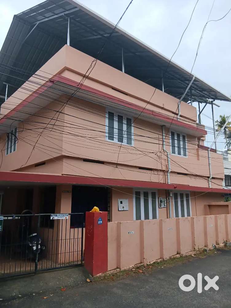 2BHK in Vazhuthacaud