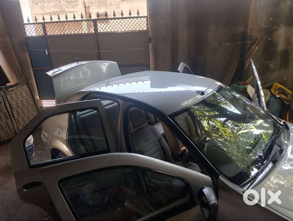 Mahindra Renault Logan .