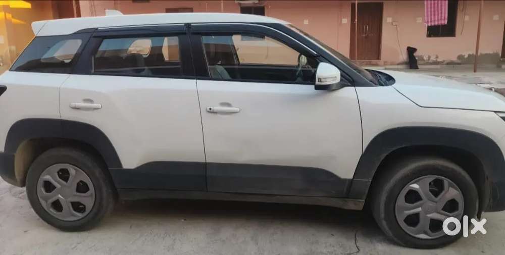 Maruti Suzuki Brezza 2023 Petrol 62000 Km Driven
