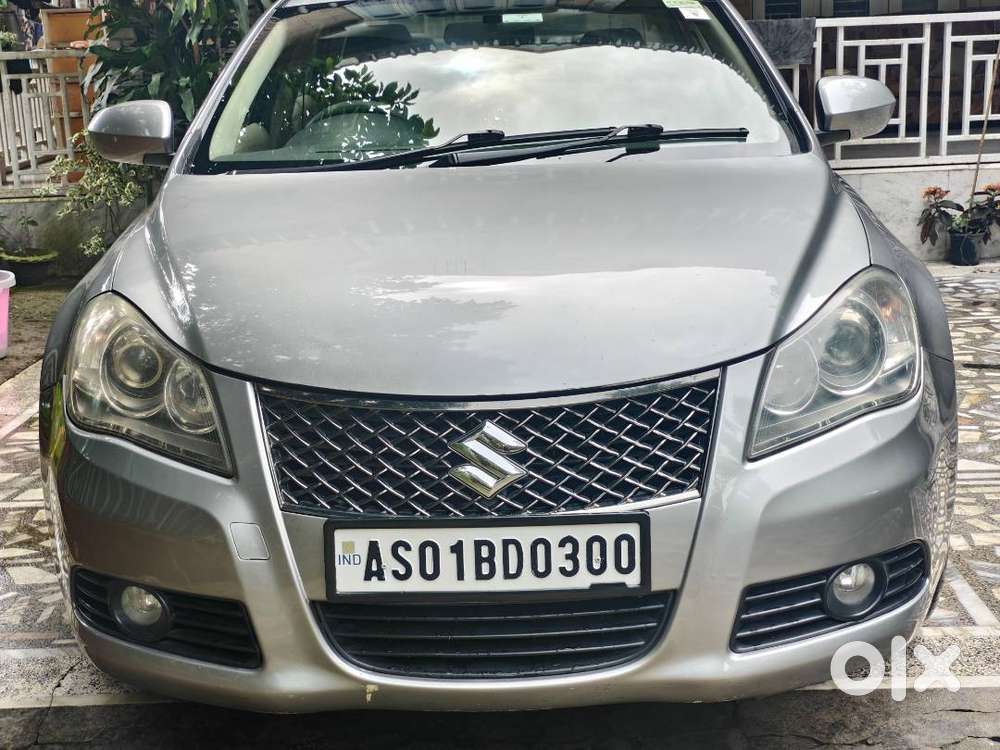 Maruti Suzuki Kikashi 2013 Petrol First Owner