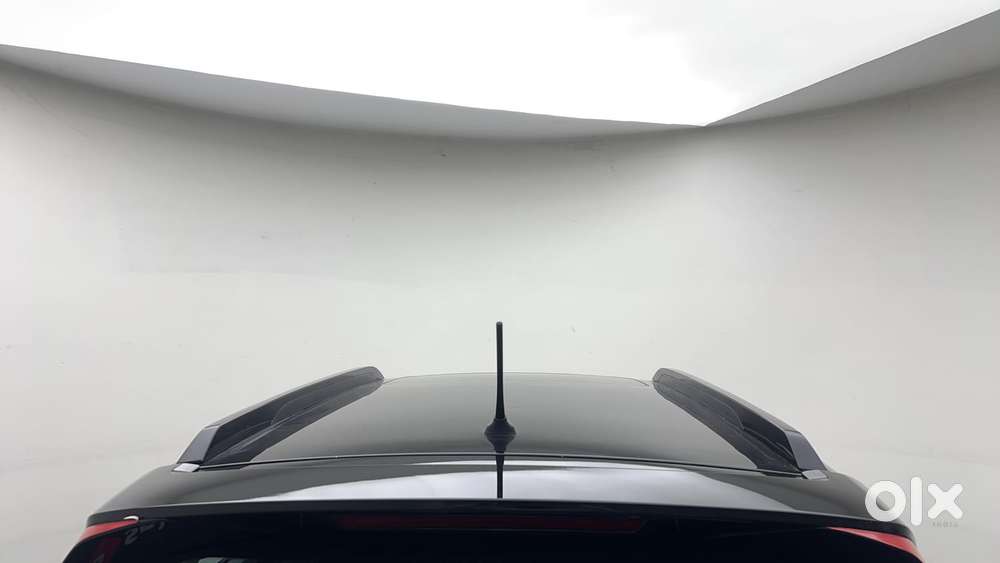 Mahindra Xuv 3xo Ax5 Ds Mt, 2025, Diesel