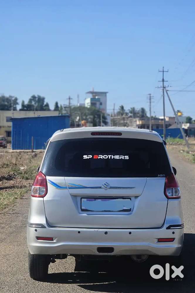 Maruti Suzuki Ertiga 2012  
Only Genuine Buyers Cl Me