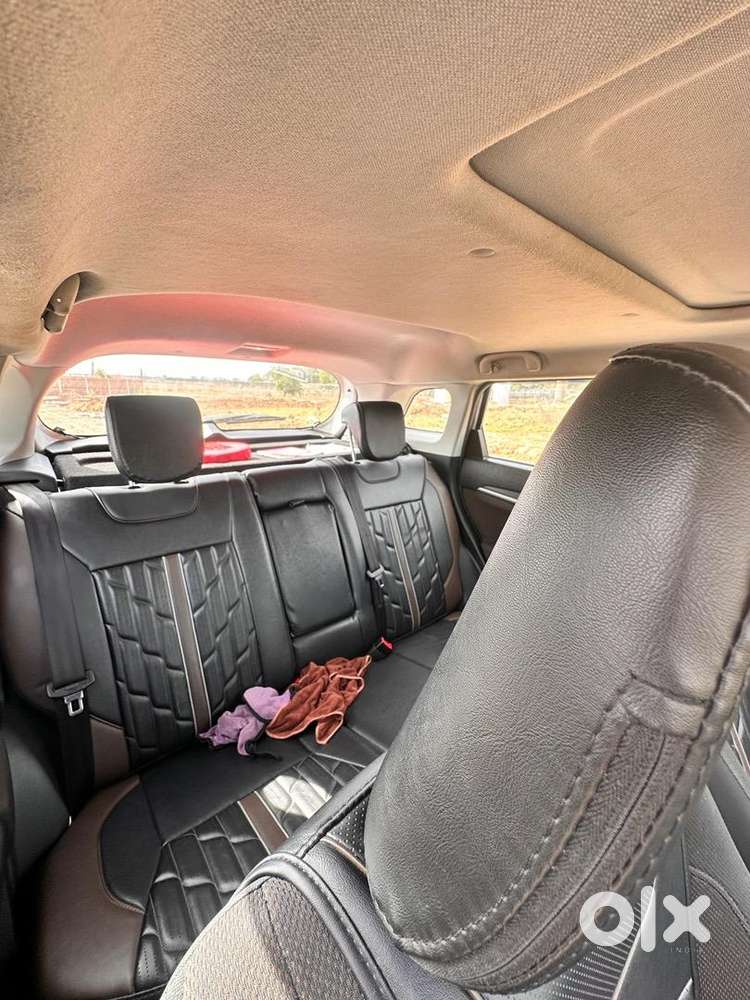 Maruti Suzuki Brezza 2025 Cng & Hybrids 18620 Km Driven