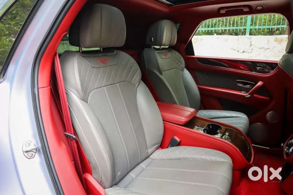 Bentley Bentayga, 2017, Petrol