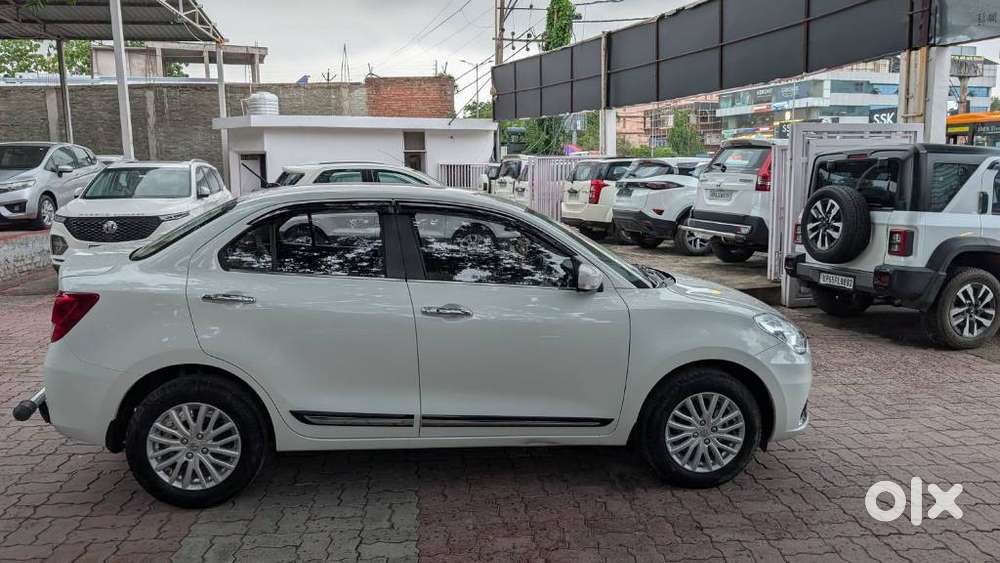 Maruti Suzuki Dzire 1.2 Zxi, 2024, Petrol