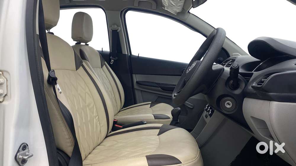 Tata Tiago Xe, 2020, Petrol