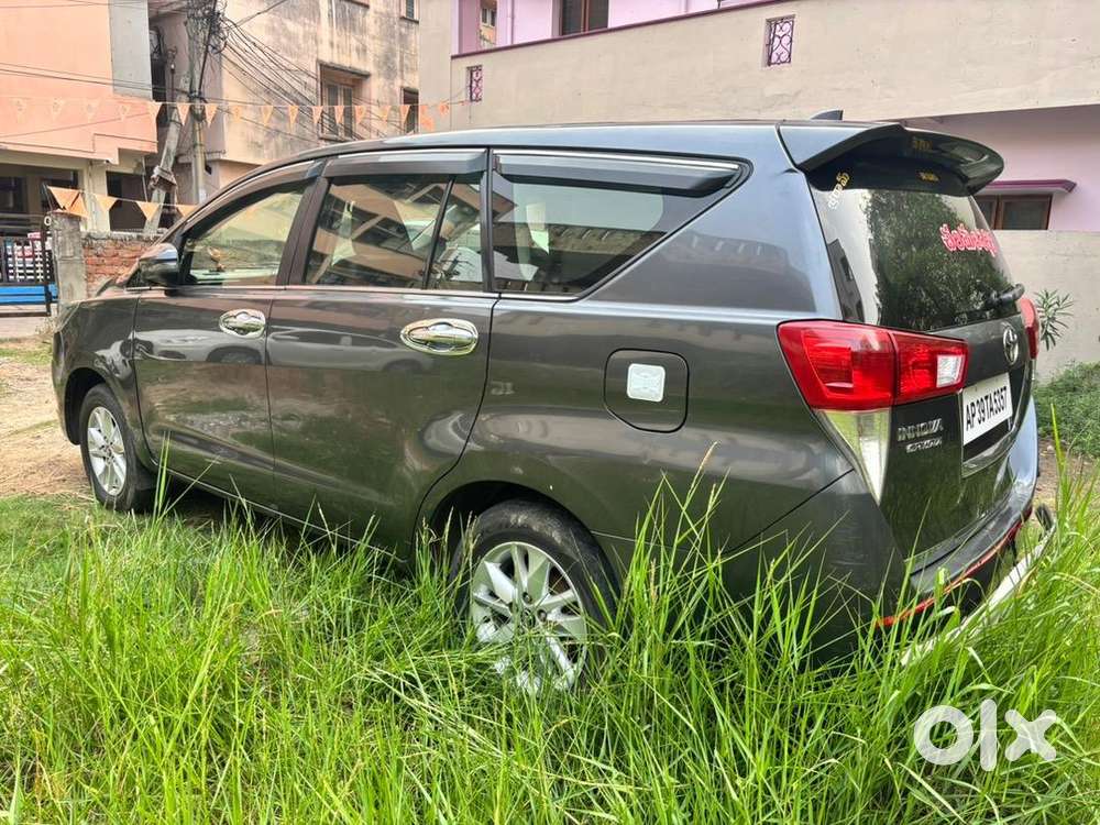 Toyota Innova Crysta 2019 Diesel Well Maintained