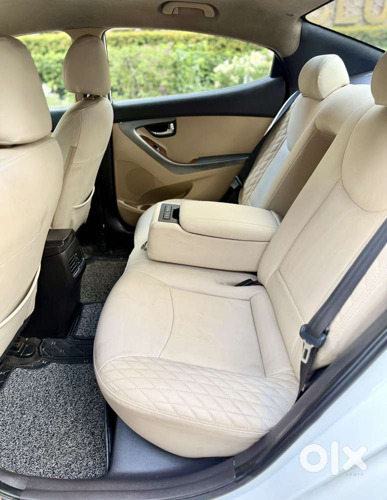 Hyundai New Elantra [ ] 1.6 Base Diesel, 2012, Diesel