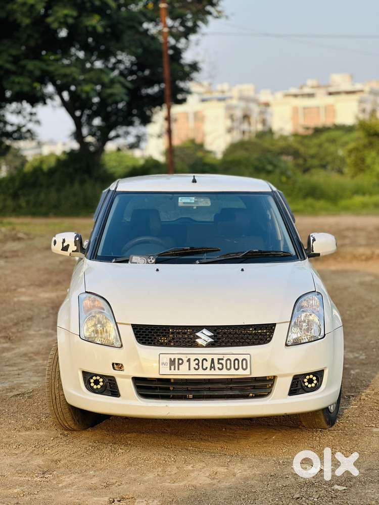 Maruti Suzuki Swift Vxi Bsiv, 2010, Cng & Hybrids
