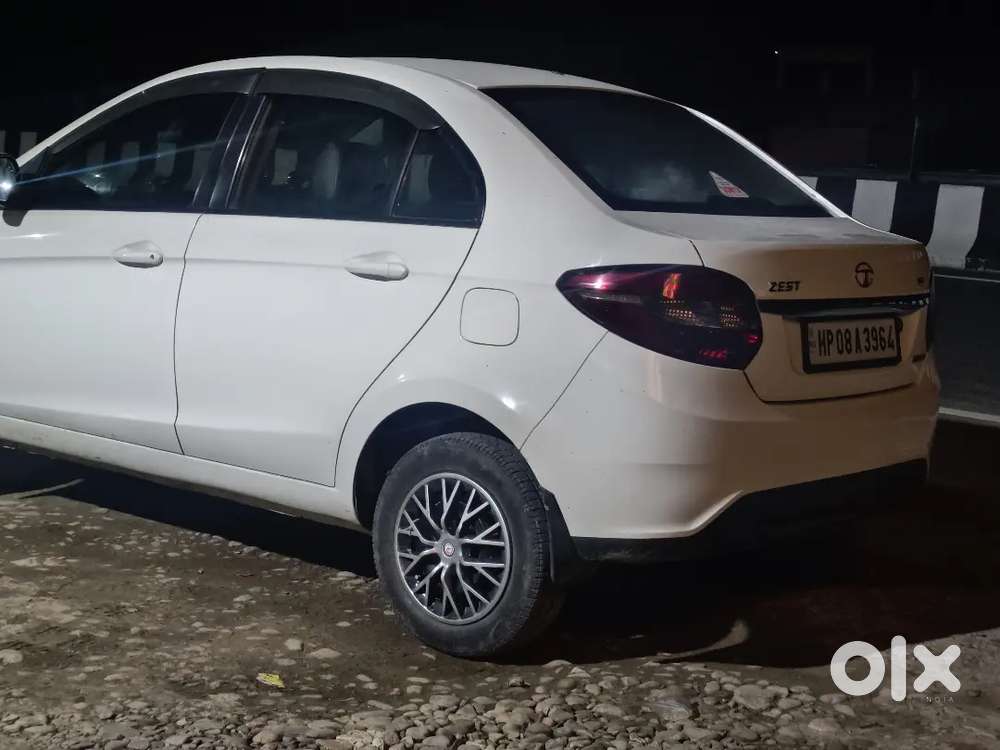 Tata Zest Revotron 2016