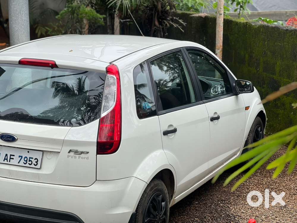 Ford Figo Petrol Manual 2010