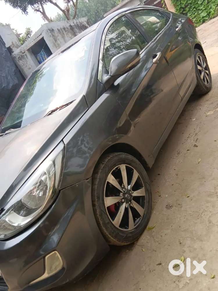 Hyundai Verna Crdi Sx 1.6 Saloon