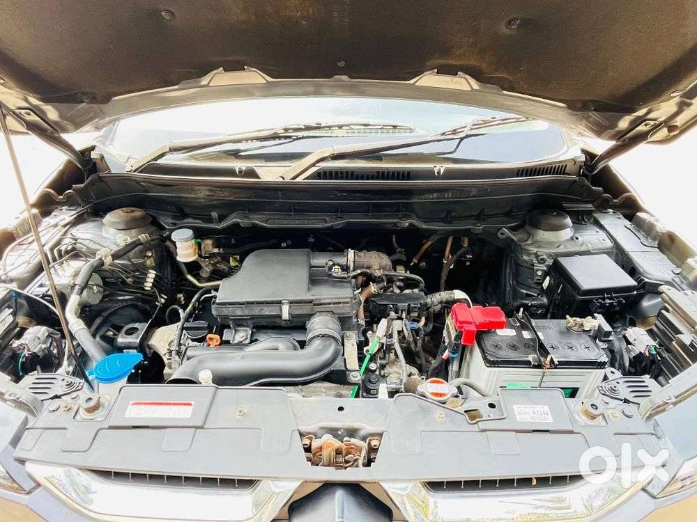 Maruti Suzuki Brezza 1.5 Vxi Smart Hybrid, 2023, Petrol