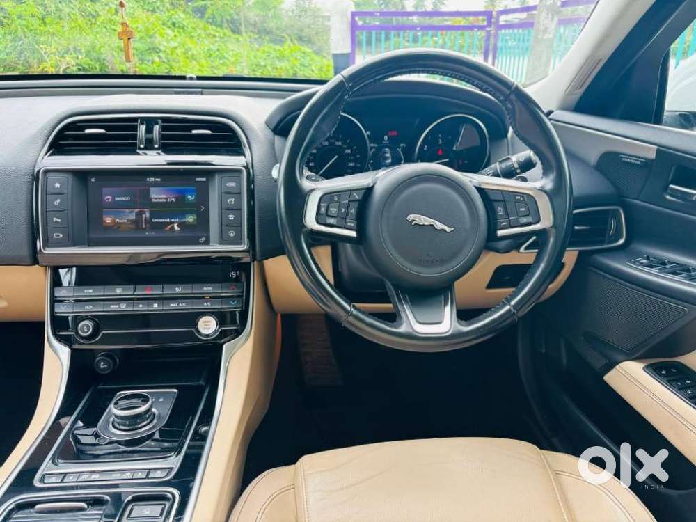 Jaguar Xe 2.0l Diesel Prestige, 2018, Electric