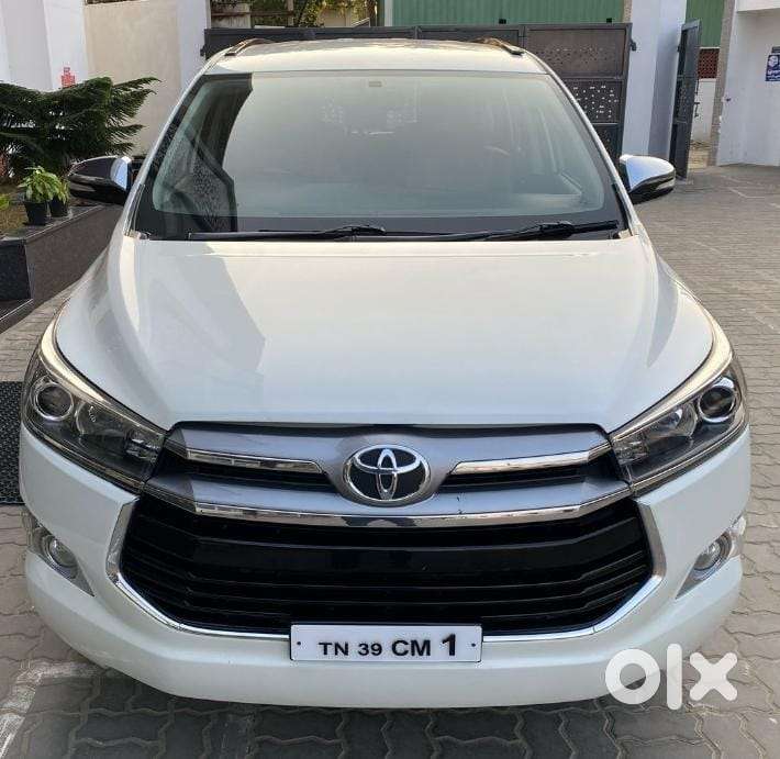 Toyota Innova Crysta 2.8z Automatic, 2017, Diesel