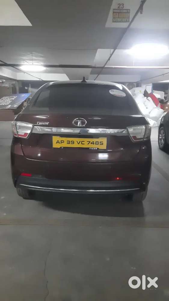 Tata Tigor 2021 Petrol 1st