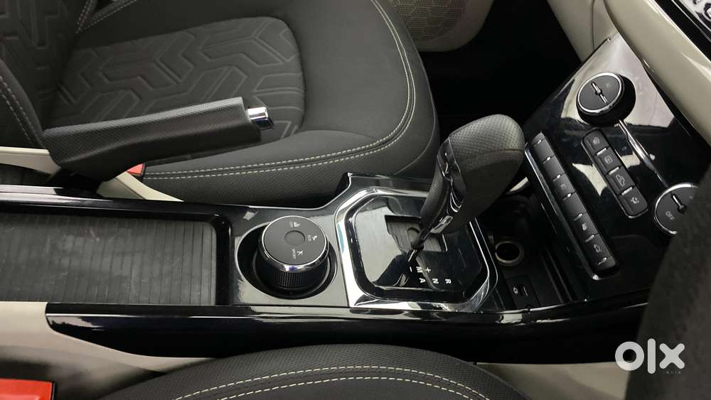 Tata Nexon 1.2 Revotron Xza Plus, 2022, Petrol