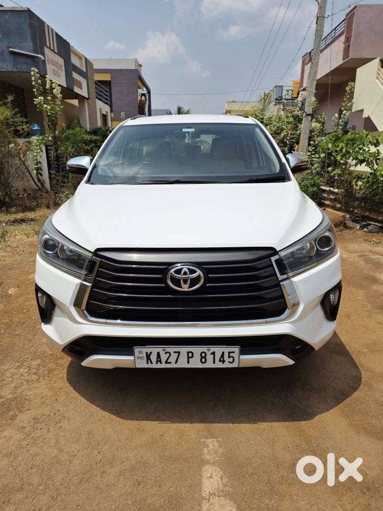 Toyota Innova Crysta 2.4 V 8 Str, 2022, Diesel