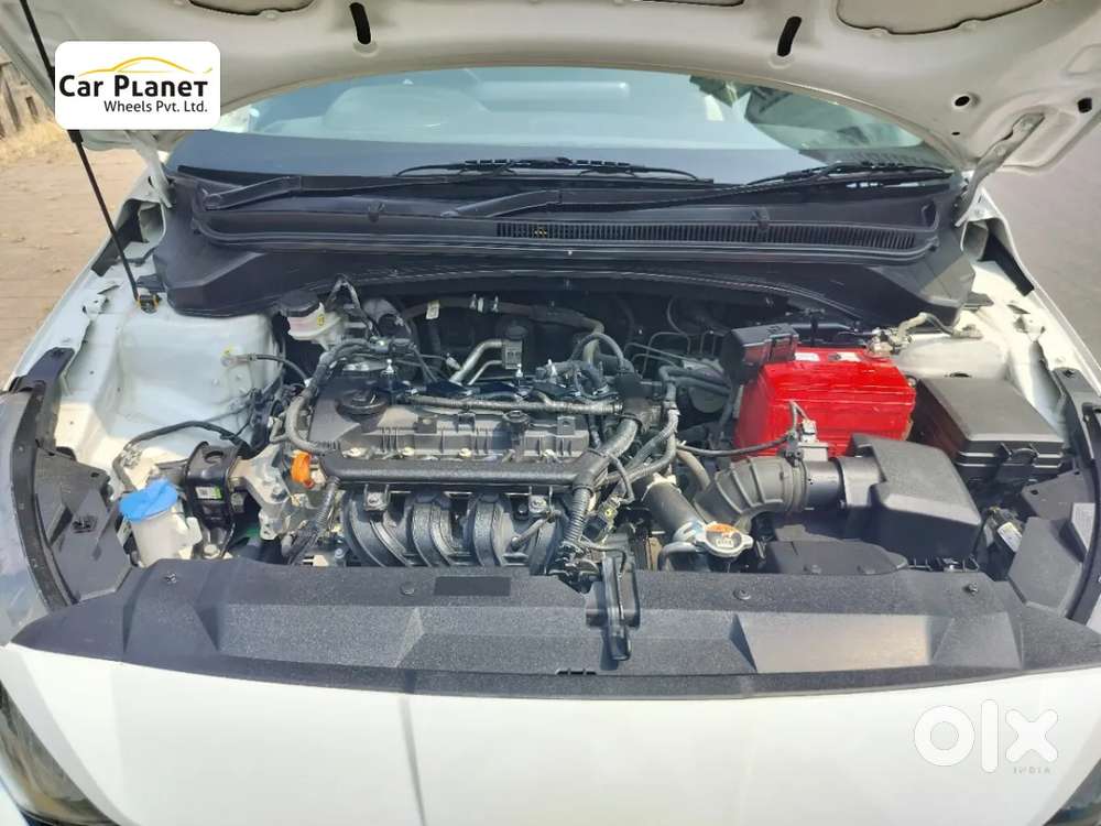 Hyundai I20 Asta (o) 1.2 Ivt, 2022, Petrol