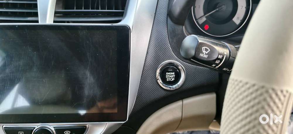 Hyundai Verna 2011-2014 1.6 Sx, 2013, Petrol