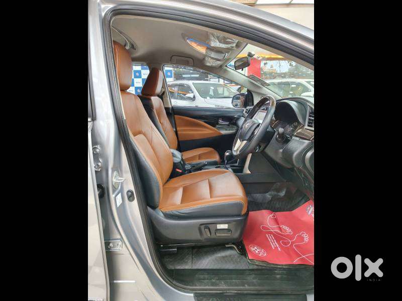 Toyota Innova Crysta 2.7 Zx At, 2022, Petrol