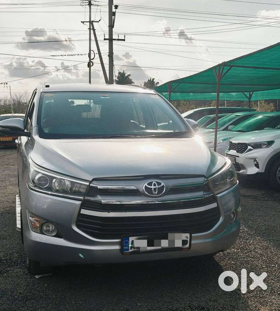 Toyota Innova Crysta 2.4 Vx Mt 8s, 2016, Diesel