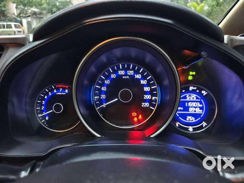 Honda Jazz V Mt Privilege, 2017, Cng & Hybrids