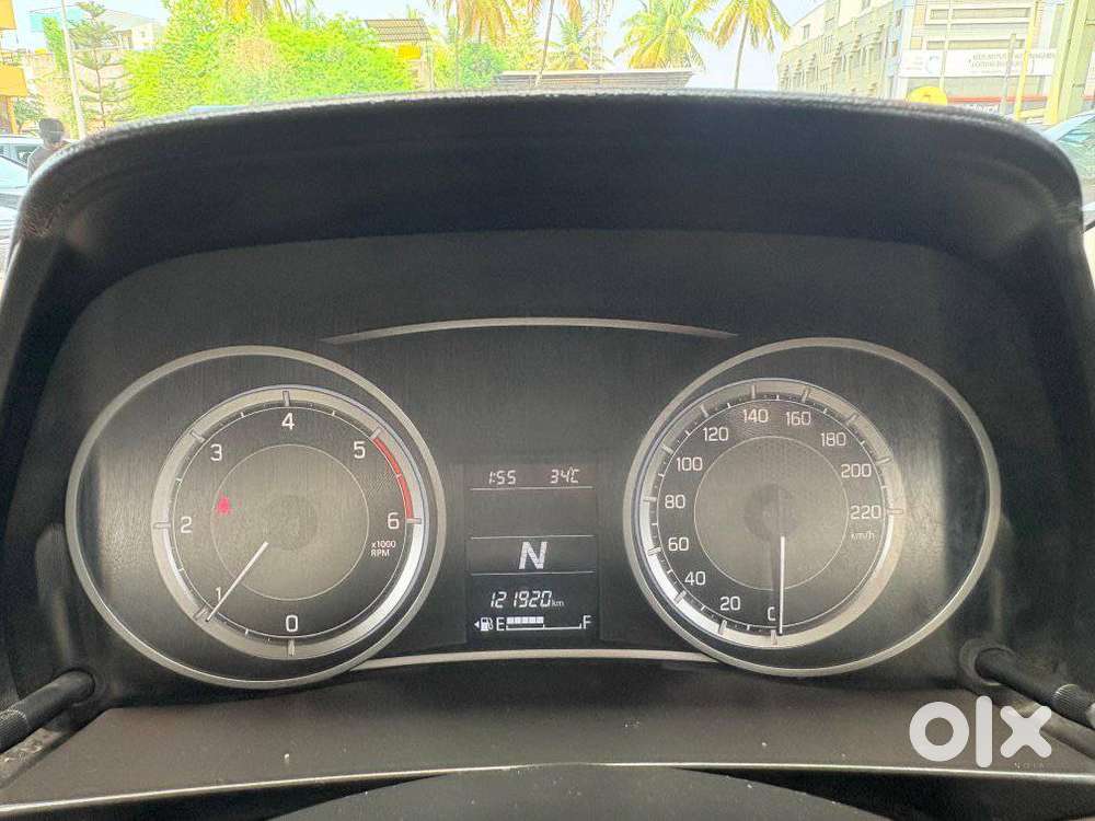 Maruti Suzuki Swift Dzire Amt Vdi, 2017, Diesel