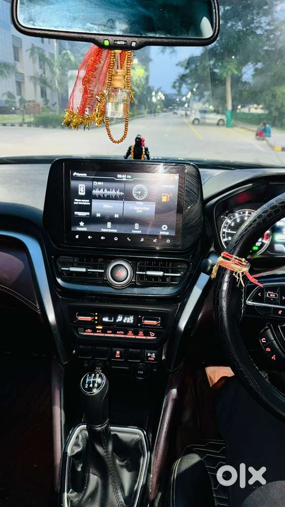 Maruti Suzuki Grand Vitara 1.5 Zeta Cng, 2023, Petrol