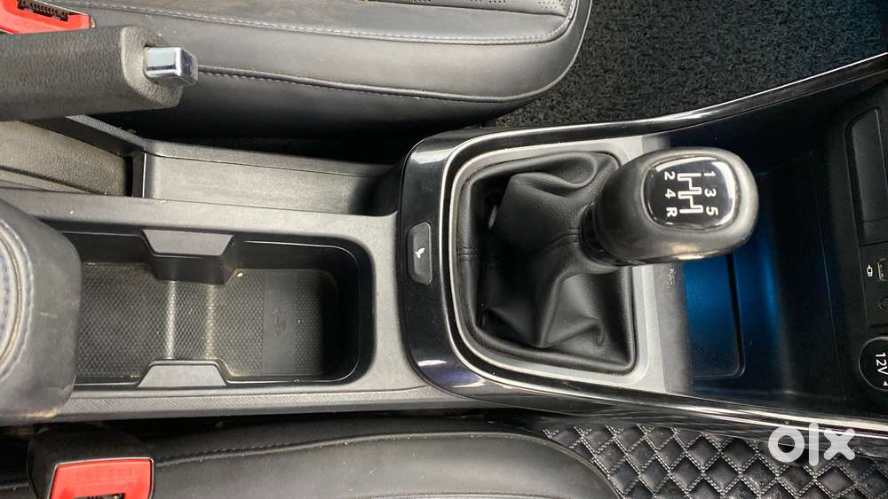 Tata Altroz 1.2 Xza Plus Dark Edition Dct, 2023, Diesel