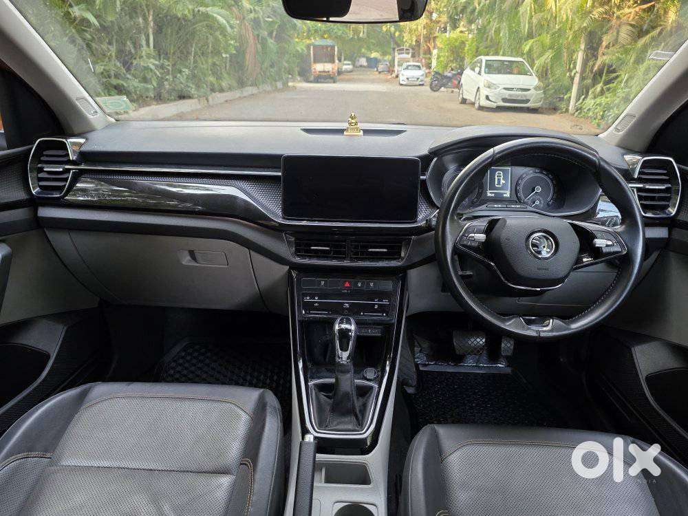 Skoda Kushaq 1.0 Tsi Style, 2022, Petrol