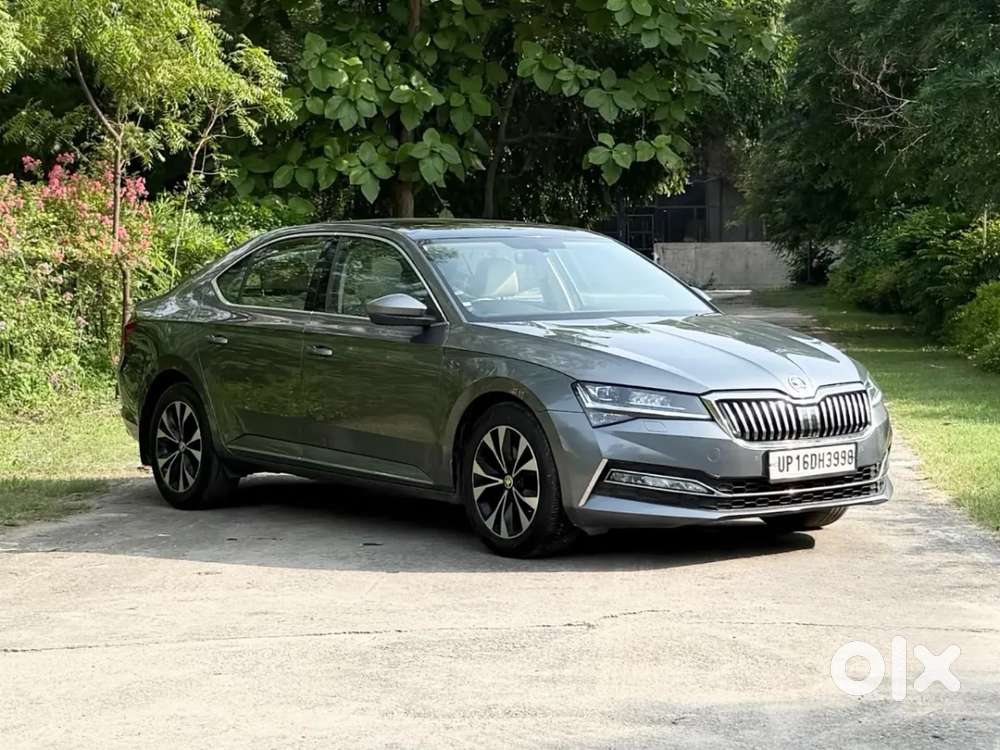 Skoda Superb 2.0 L&k Tsi At, 2022, Petrol