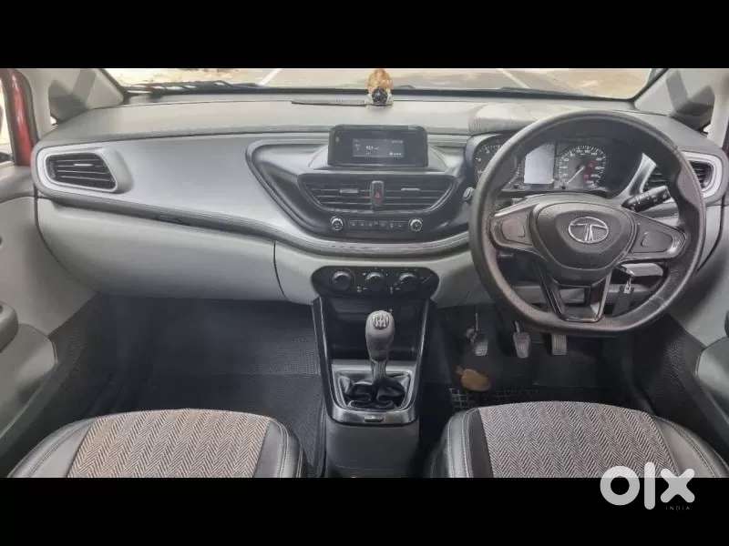 Tata Altroz Xe Petrol, 2021, Petrol