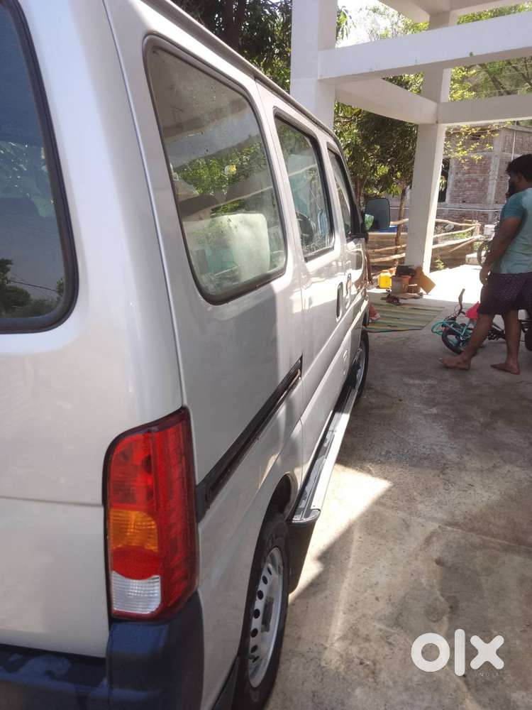 Good Condition Car (company Music Player System With All Accessories)