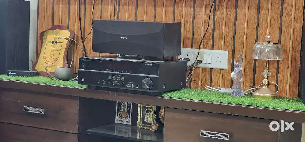 Yamaha Avr HTR-3066 with Onkyo hifi speaker set