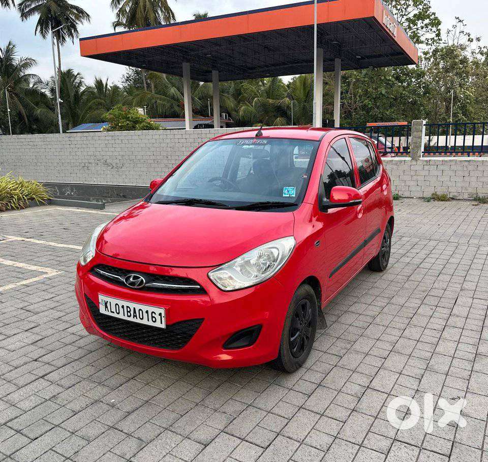 Hyundai I10 Sportz, 2011, Petrol