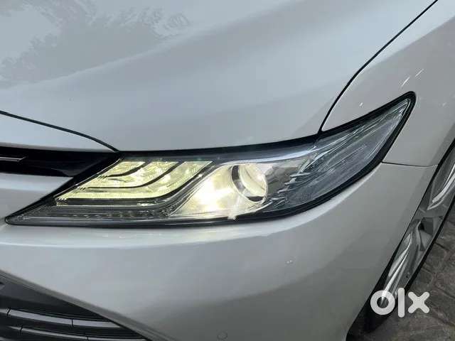 Toyota Camry Hybrid, 2021, Petrol