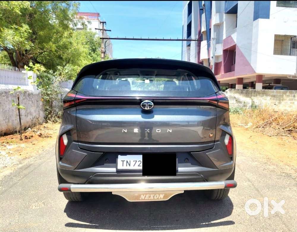 Tata Nexon Smart Plus S 1.2 Revotron Petrol 5 Mt, 2024, Petrol