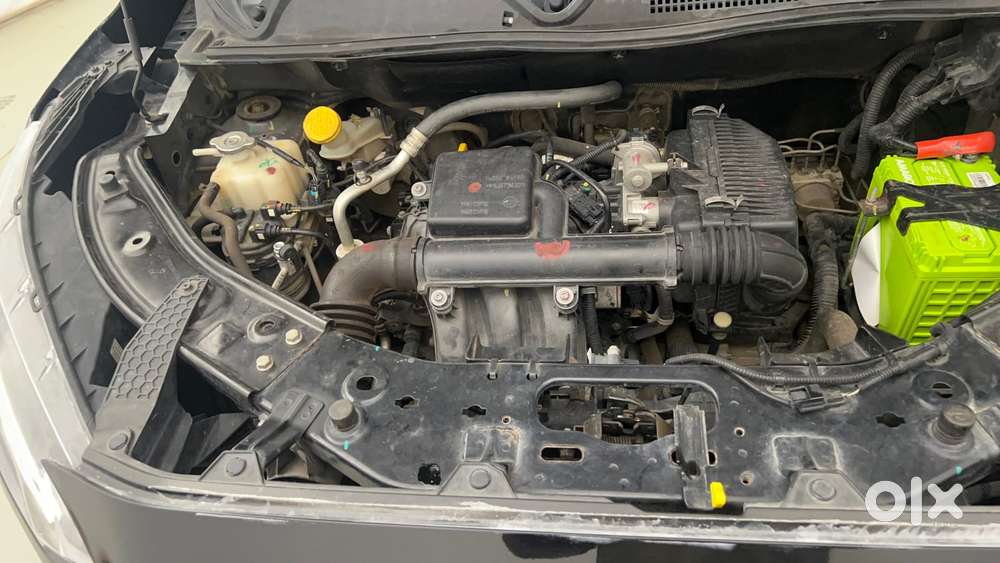 Nissan Magnite 1.0 Xv, 2022, Petrol