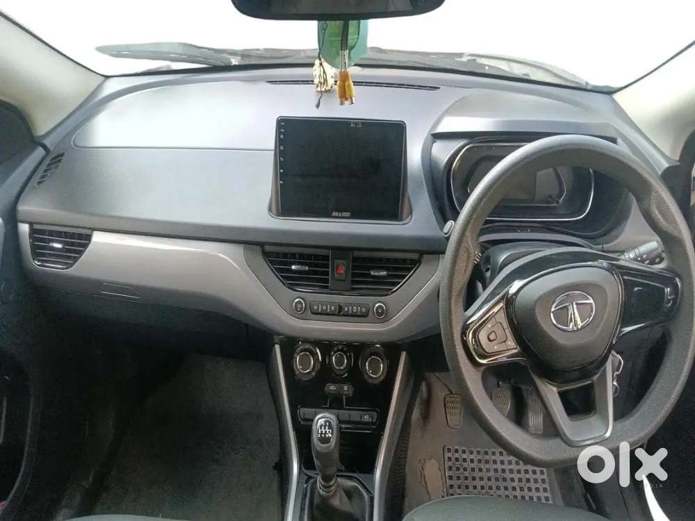 Tata Nexon 2021 Petrol 27343 Km Driven