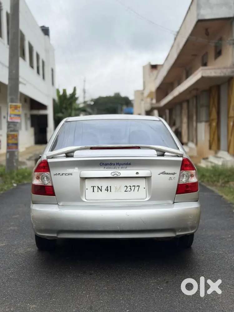Hyundai Accent 1.5 Gle 2001 Car