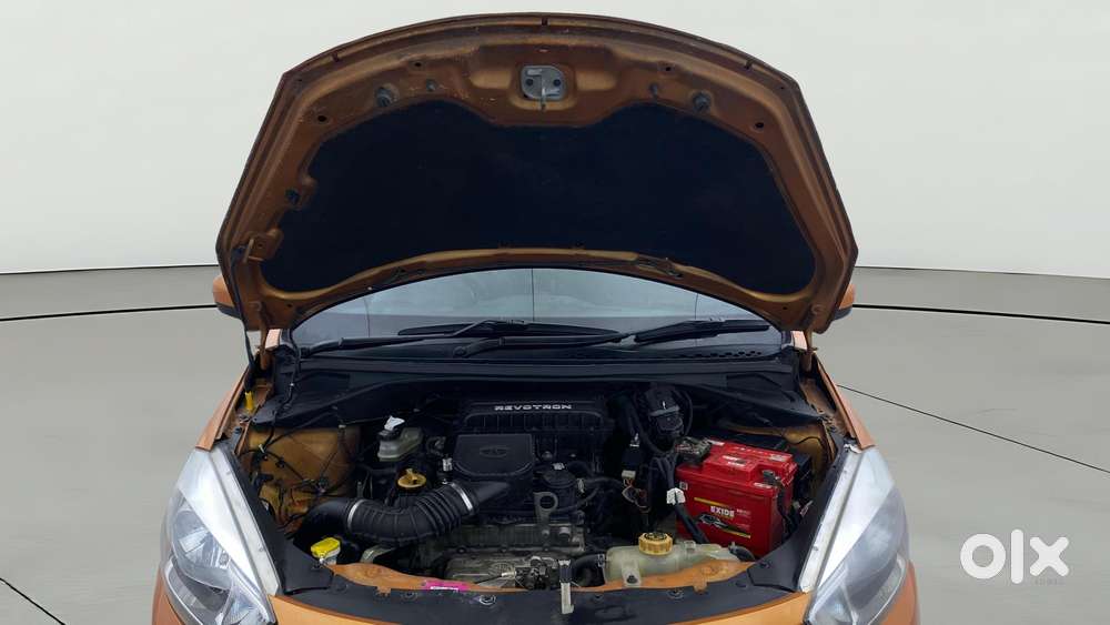 Tata Tiago 1.2 Revotron Xt, 2016, Petrol