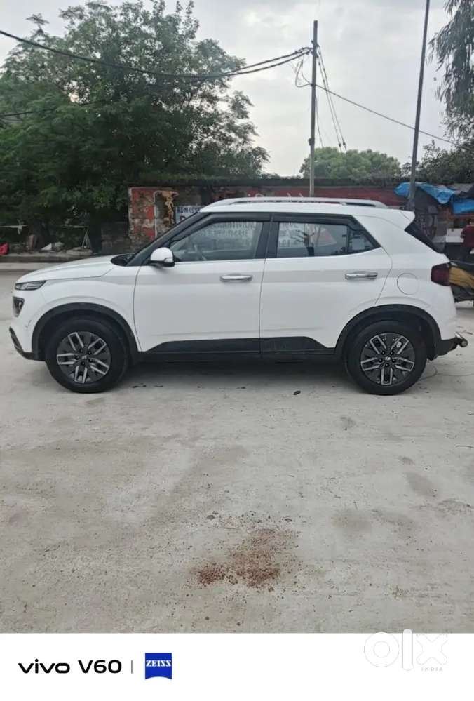 Hyundai Venue 2022 Mt Petrol
