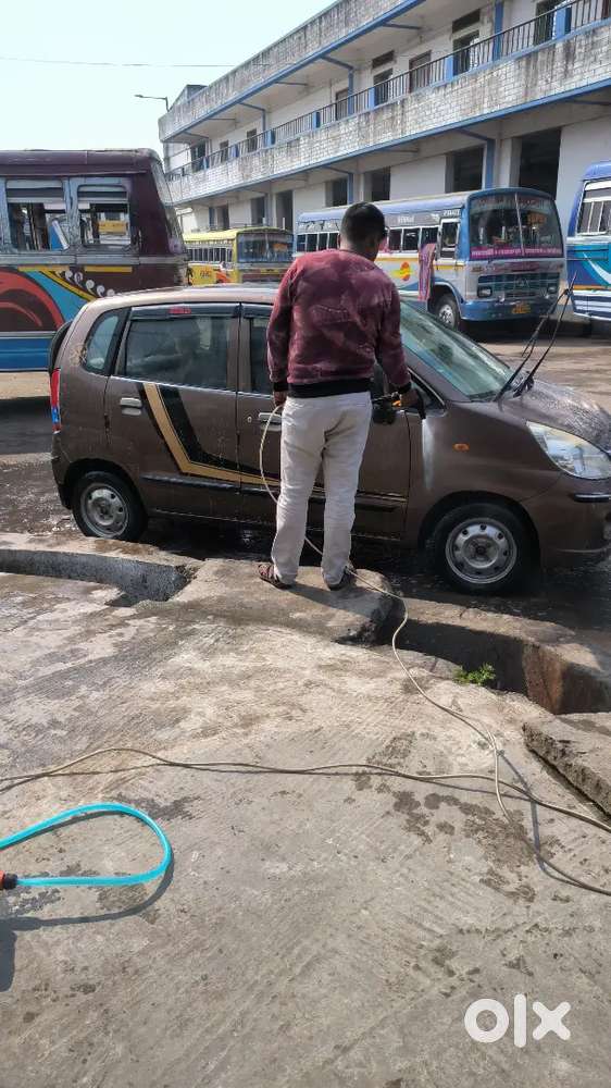 Maruti Suzuki Zen Estilo 2010 Petrol Well Maintained
